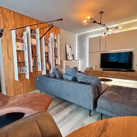 Sunflower Luxury Haven By Iulius Mall And Fsega アパート