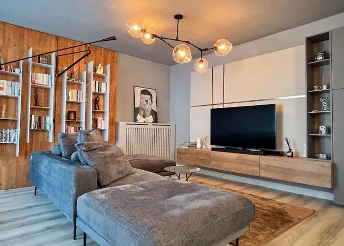 Sunflower Luxury Haven By Iulius Mall And Fsega Daire