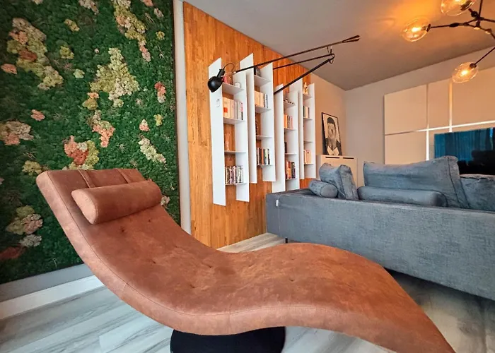 Sunflower Luxury Haven By Iulius Mall And Fsega *