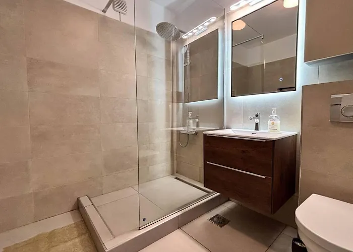 Sunflower Luxury Haven By Iulius Mall And Fsega * Kaloşvar