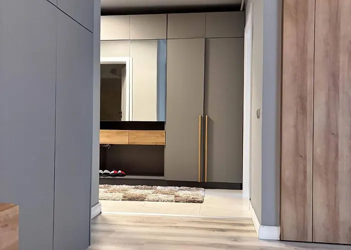 Sunflower Luxury Haven By Iulius Mall And Fsega Daire *